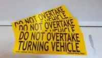 Do Not Overtake Turning Vehicle plate. Rear Marker Plates class 400 - CAT31L