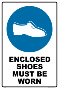 Enclosed Shoes Must be Worn Sign        M1885