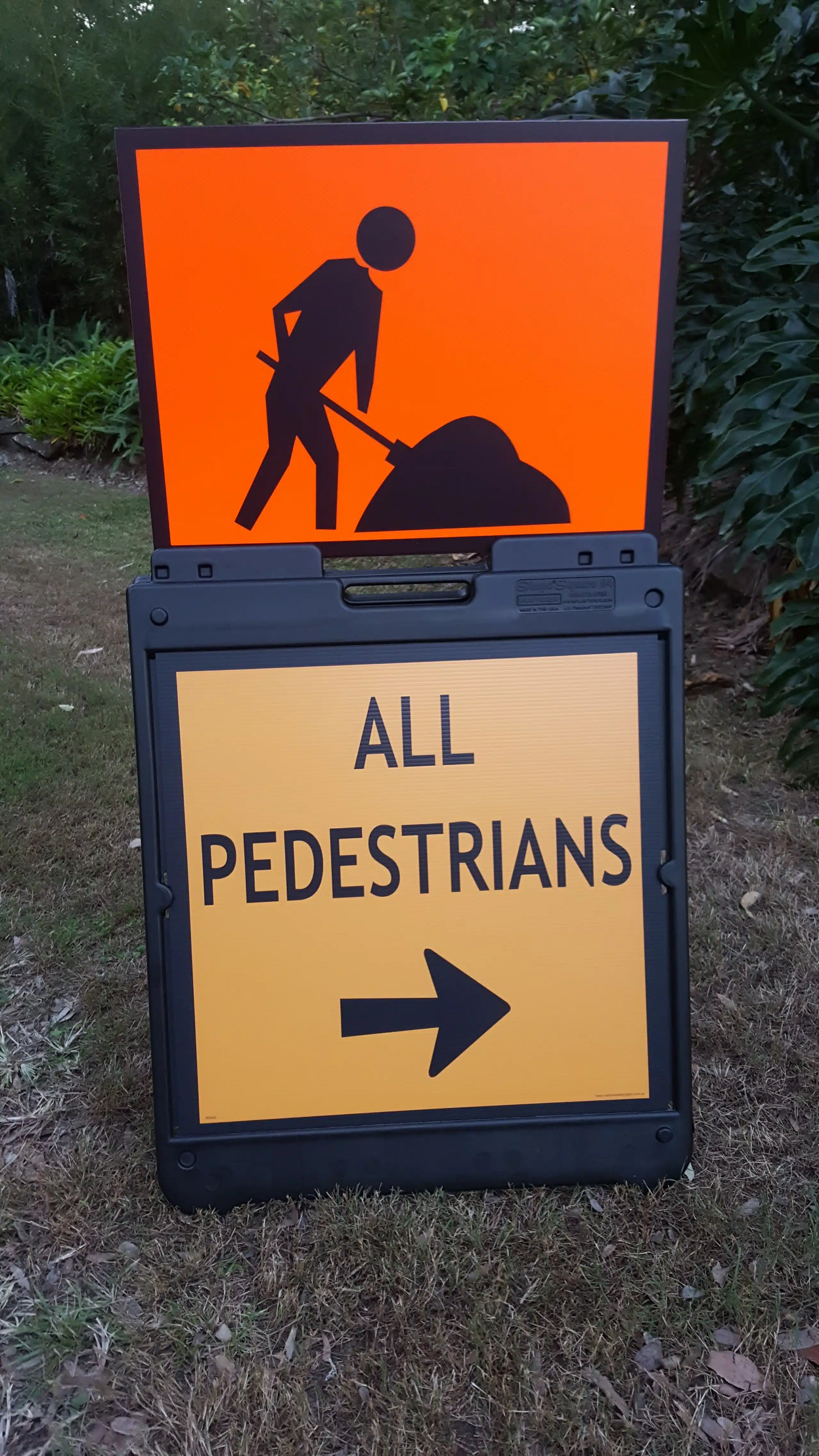Plasticade SimpoSquare Sign Stand A40202 - Image 7