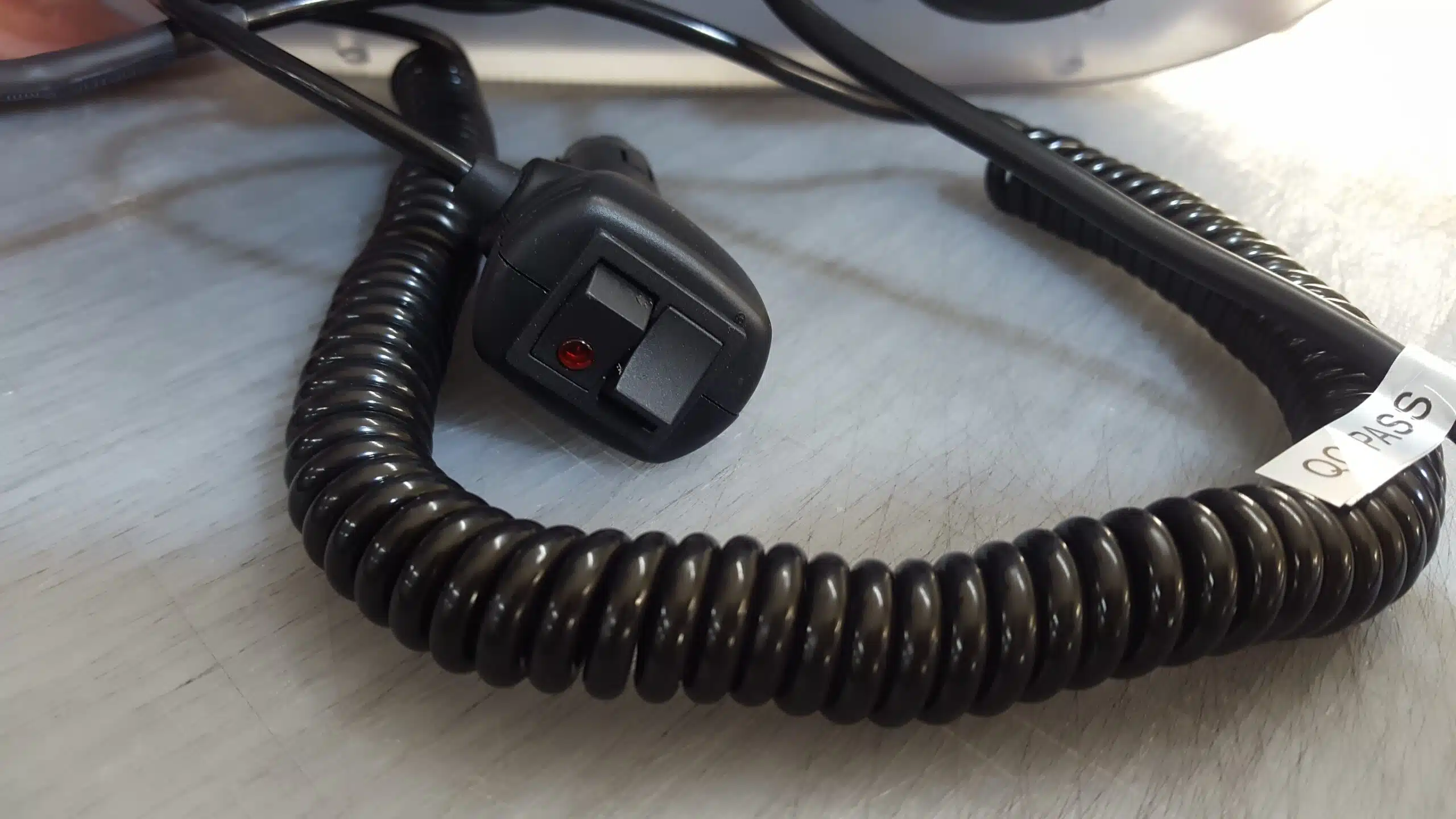 Magnetic beacon light power cable and sequence switches