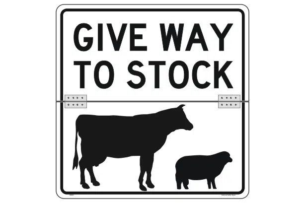 Give way to stock hinged sign