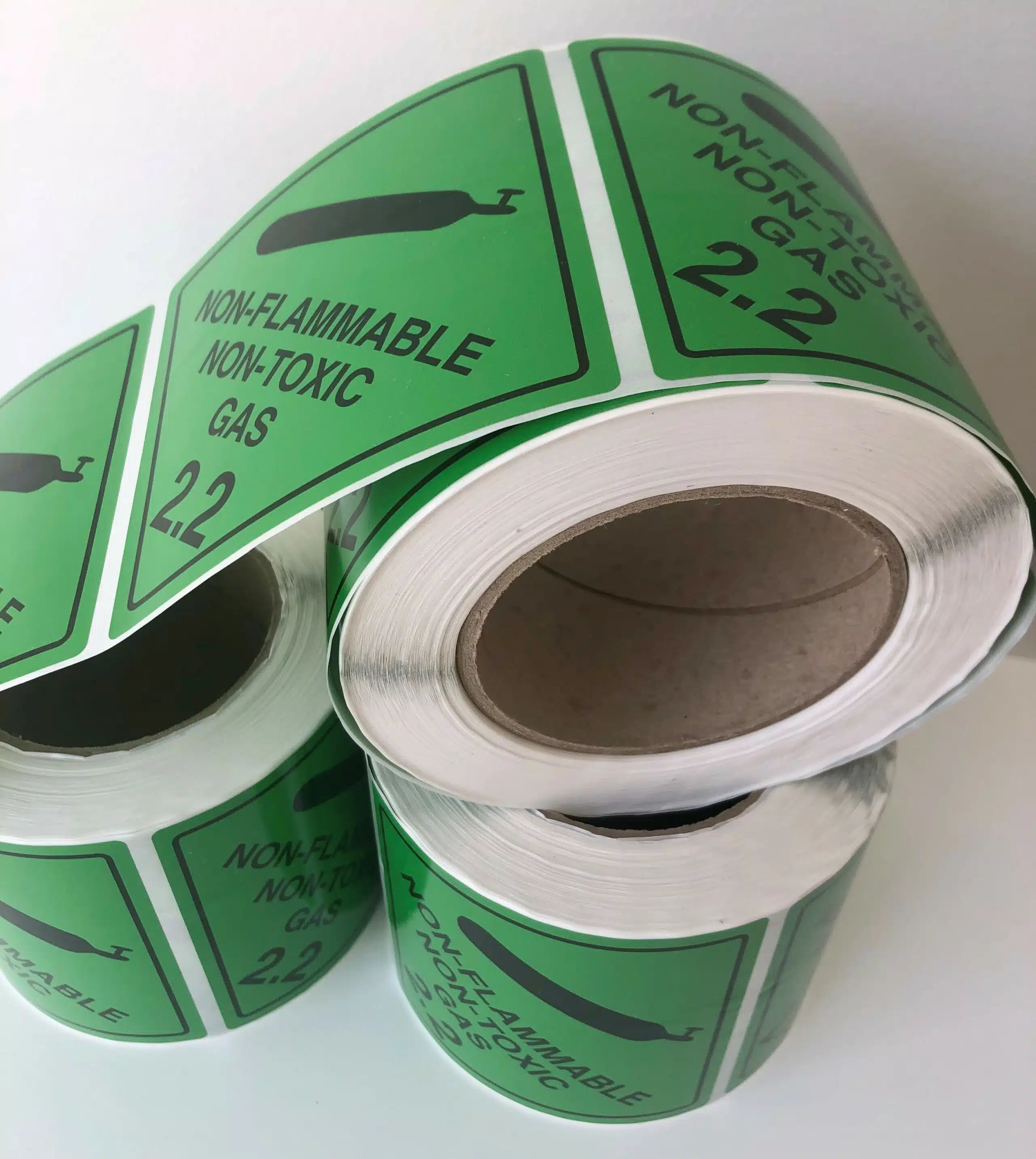 Non Flammable Non Toxic Gas 2.2 - 500 labels per roll H15184 - Image 2