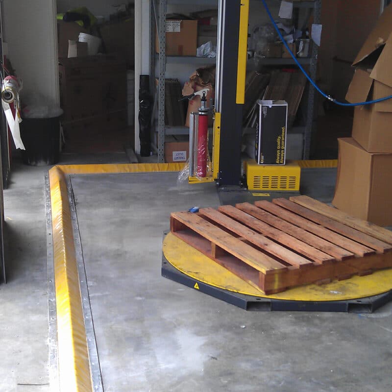 Corner PVC Floor Bunding A4028 - Image 2